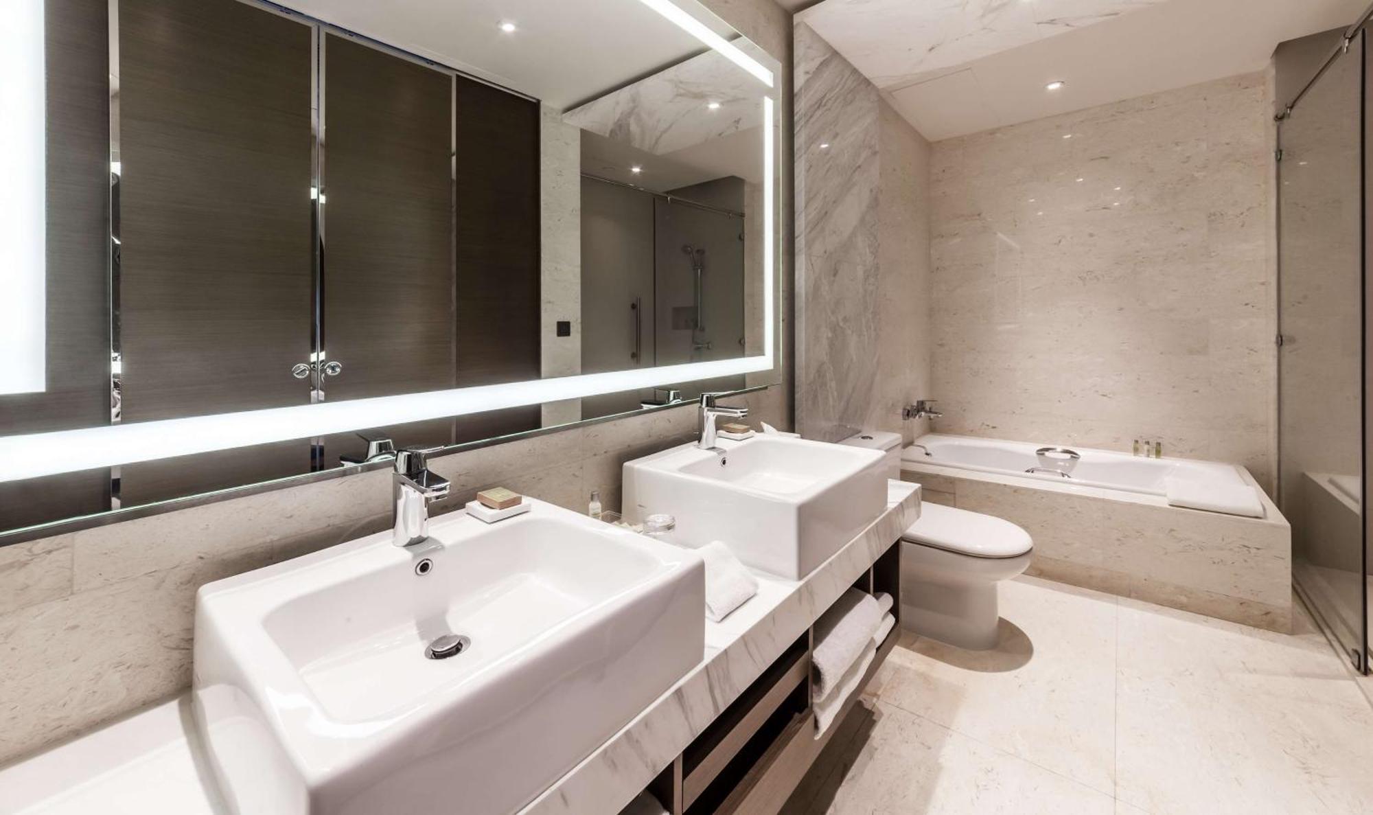 Hilton Garden Inn Hong Kong Mongkok Exteriér fotografie